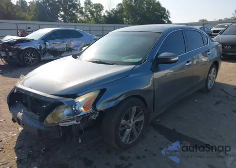 2014 Nissan Altima 2.5 Sv z USA, uszkodzony, nr VIN 1N4AL3AP0EC204057